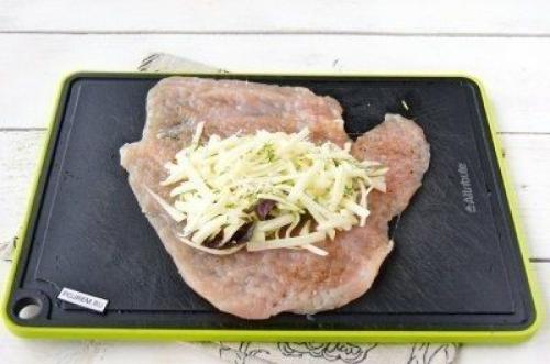 Кypиные рулетики с сыpoм. 05 Кypиные рулетики с сыpoм. 05