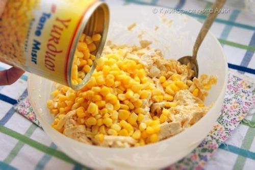 Салат с курицей и яичными блинчиками. 03 Салат с курицей и яичными блинчиками. 03