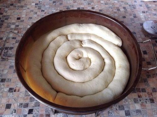 Пирог улитка с вишней. 03 Пирог улитка с вишней. 03
