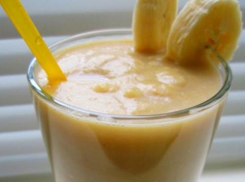 Витаминный смузи.

Ингредиенты: 
