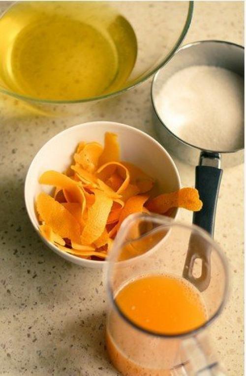 Оранчелло.   Так мы назвали апельсиновый ликер, который готовили параллельно с лимончелло. 04 Оранчелло.   Так мы назвали апельсиновый ликер, который готовили параллельно с лимончелло. 04