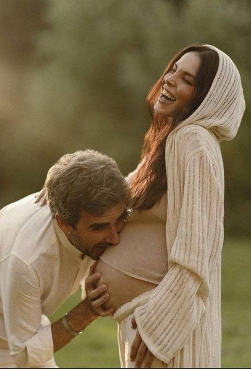 Сати казанова выложила Беременные фото. 01