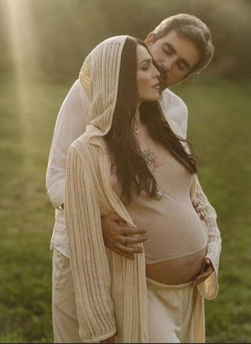 Сати казанова выложила Беременные фото. 02