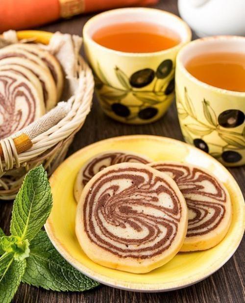 Мраморное печенье.   Ингредиенты на 60 штук: Мраморное печенье.   Ингредиенты на 60 штук: