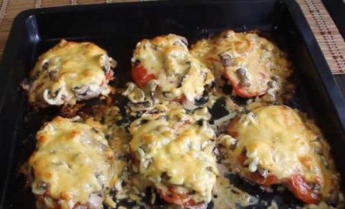 Вот такой мастер на дом пришёл. 03