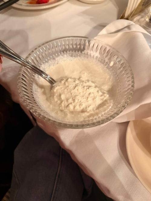 Девушка Павла Дурова делится своей уникальной диетой для восстановления после перелома. 02