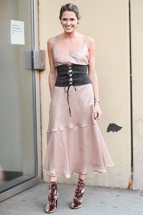 Тренд: Ким кардашьян, Наталья гольденберг, Анна делло руссо и другие носят пояс - корсет. 02