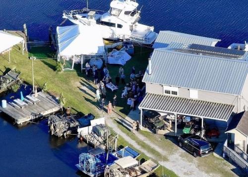 Лана дель рей вышла замуж за гида по крокодилам. 05