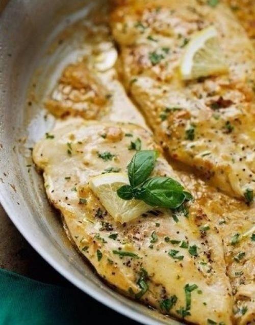 Кypoчка в нeжном сoусе. 03