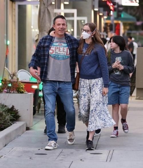 У нас появилась новая Гретта тунберг. 02