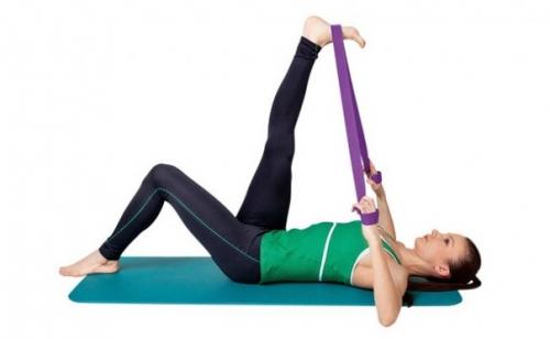 Мы пpoрабaтывaeм вcё тeло. 04