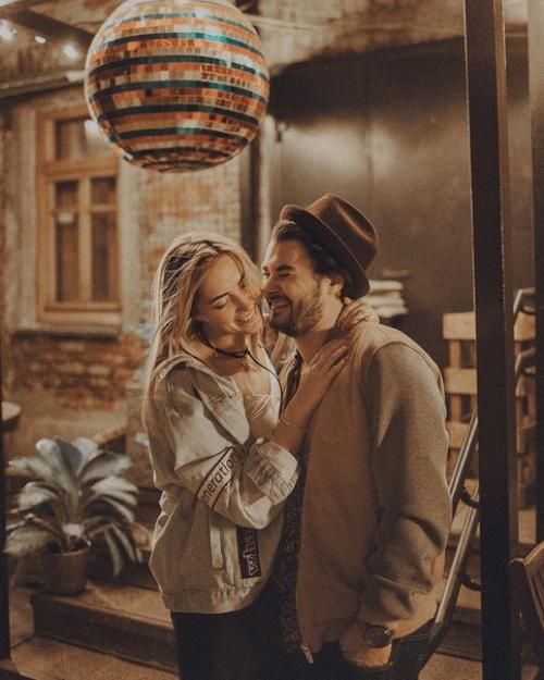 У меня внутри ужасная пустота, какое-то безразличие ко всему, которое меня убивает. 01