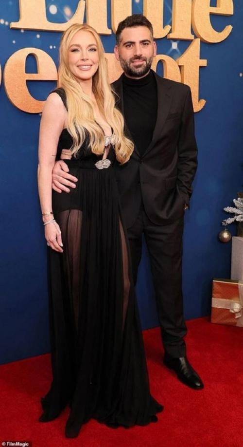 Преобразившаяся линдси лохан с мужем на премьере в Нью-йорке. 05