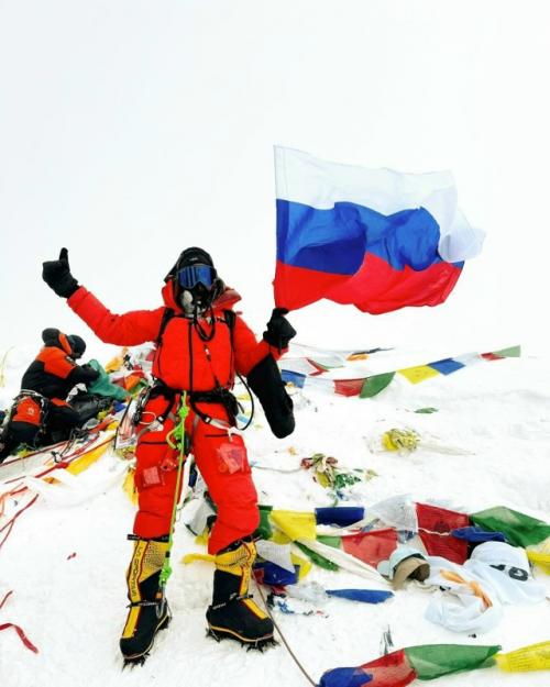 Валдис пельш поставил жирную точку в истории с покорением Эвереста Викторией боней. 01