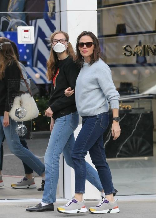 У нас появилась новая Гретта тунберг.  