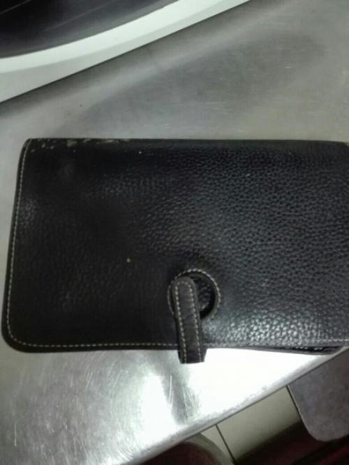 Добрый день. Был утерян кошелек, время 12: 00-12: 20. 02