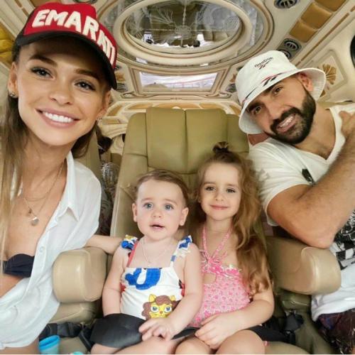 Анна хилькевич в роли мамы. 05