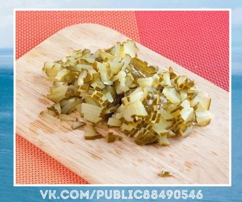 Великолепный рецепт.  Салат с сухариками. 01