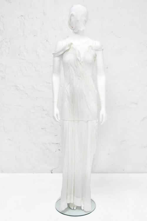 Фанаты творчества мартена маржелы, у меня для вас отличные новости! 04