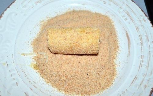 Жареные рулетики из хлеба. 07 Жареные рулетики из хлеба. 07