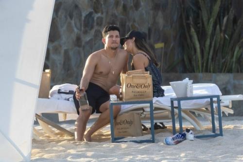 Джессика альба свою лучшую жизнь живет.

