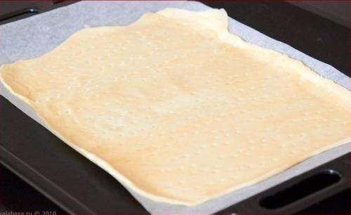 Пирог с грибами, сметаной и сыром. 04