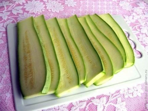 Рулетики из кабачков. 01