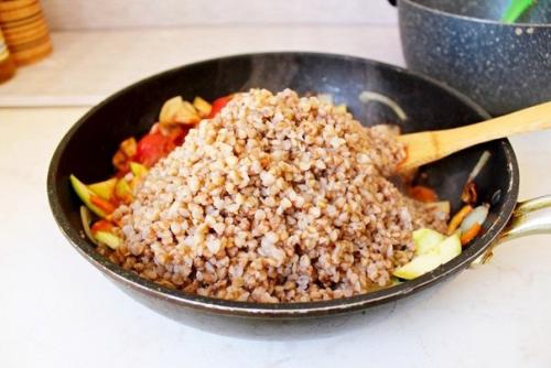 Гречка с овощами. 04