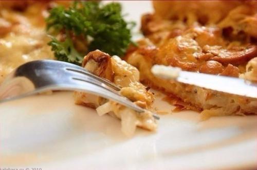 Пирог с грибами, сметаной и сыром. 08