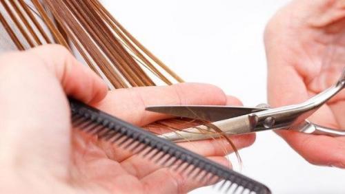 В какой день стричься надо? 

