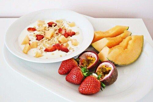 Десятка полезных сладостей: 

