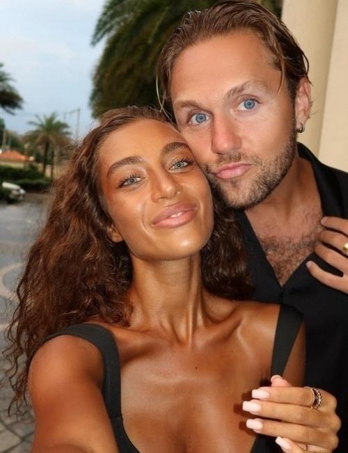 Супруга Влада соколовского, которую подозревают в анорексии, достигла критически низкого веса.  