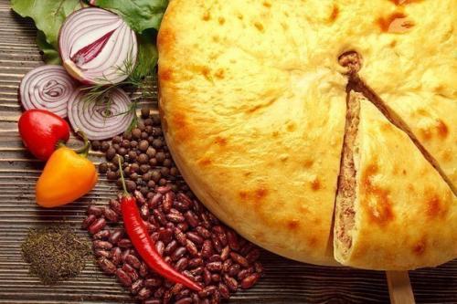 Осетинские пироги с мясом.

