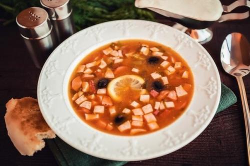 Солянка.   Ингредиенты:   ? 400.