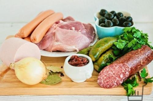 Солянка.   Ингредиенты:   ? 400. 01