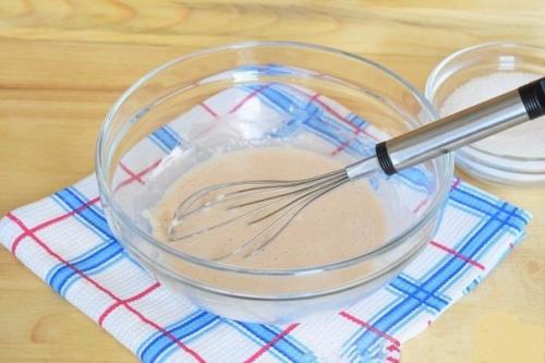 Кулич в мультиварке.   Ингредиенты: 02