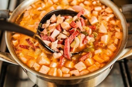 Солянка.   Ингредиенты:   ? 400. 04