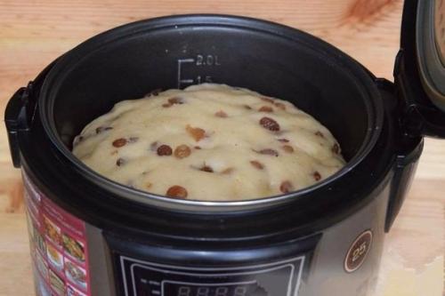 Кулич в мультиварке.   Ингредиенты: 07