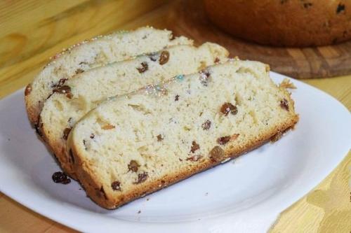 Кулич в мультиварке.   Ингредиенты: 09