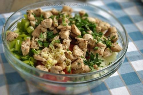 Салат с кукурузкой и курицей. 04