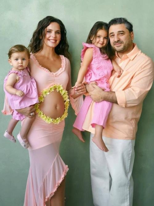 Лиза моряк и Сарик андреасян ждут третьего малыша!  