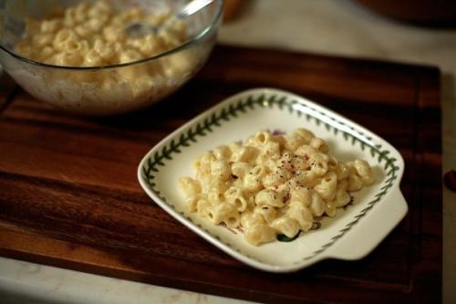 Макароны с сыром.