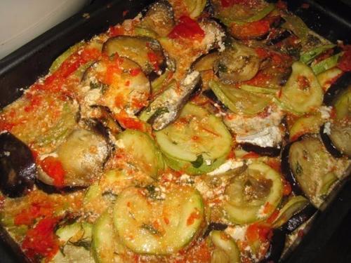 Рататуй. Калорийность на 100 г - 60 ккал. Рататуй. Калорийность на 100 г - 60 ккал.