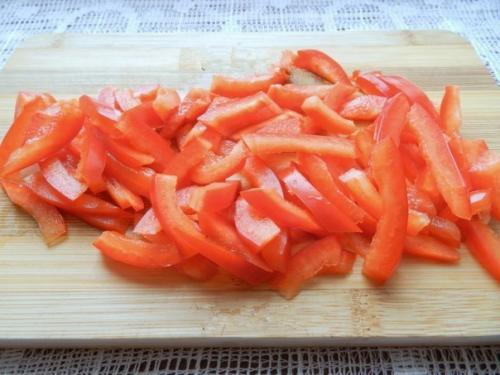 Салат с копченой колбасой и огурцами. 04 Салат с копченой колбасой и огурцами. 04