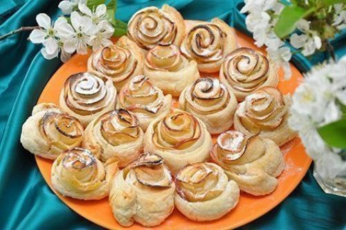 Розы из яблок в тесте. Розы из яблок в тесте.