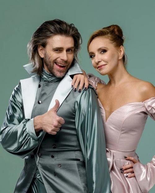 Большое Счастье Иметь Такого Друга: Татьяна навка тепло поздравила с днем рождения Петра Чернышева. 01