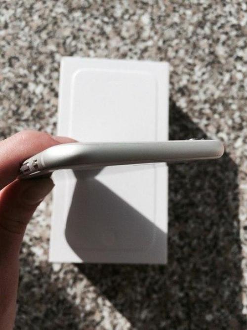 Месяц назад заказывал Iphone 6s, через 6 дней я забрал его на почте и вот решил оставить отзыв! 06