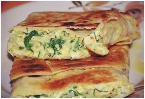 Пирог из лаваша с сыром и зеленью? 

