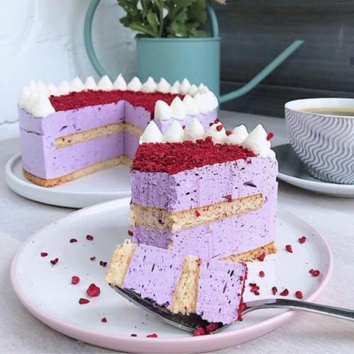 Черносмородиновое птичье молоко.