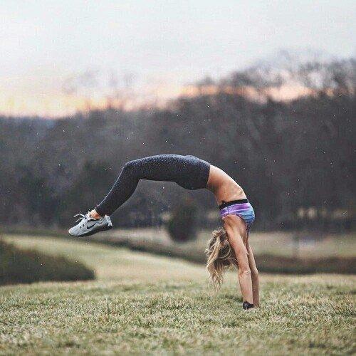 Правила осветления:   1 осветлитель под бровь: